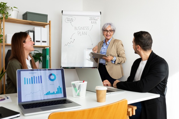 Loi travail des Seniors : des pr�cisions utiles