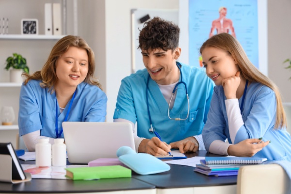 Internes en m�decine : revalorisation de l�indemnit� d�astreinte