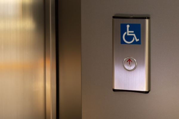 B�timents neufs � usage professionnel : l�accessibilit� au 1er plan ! 