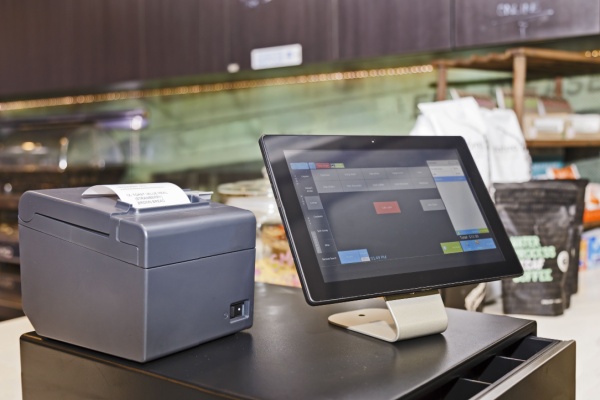 Logiciels de caisse auto-certifi�s : valid�s ?