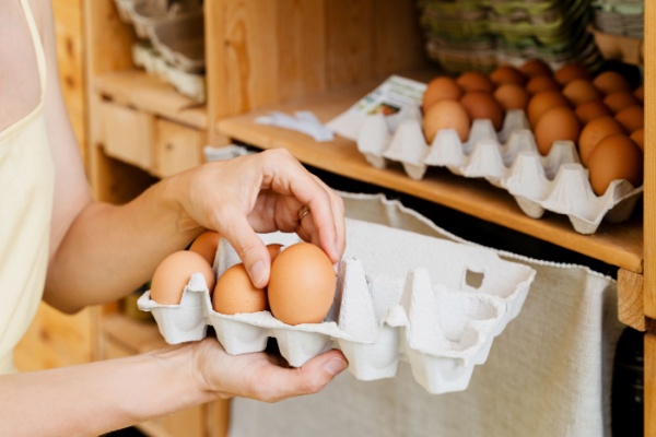 Commercialisation des �ufs : pr�cisions pour le march� fran�ais