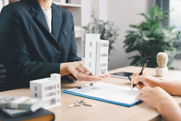 Vente d'immeubles : les taux et exon�rations applicables au 1er juin 2026 sont connus