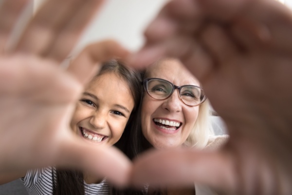 Dons familiaux exon�r�s : maintien de la limite d��ge de 80 ans ?