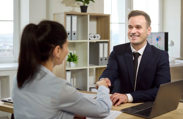 Cautionnement : le terme de l�engagement lib�re-t-il la caution ?