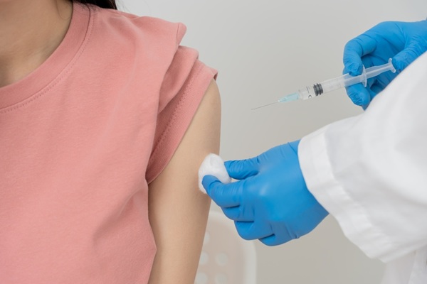 Centre de vaccination : de l�habilitation au suivi par l�ARS