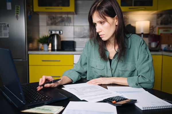 Travailleurs non-salari�s : comment comprendre votre r�gularisation mixte ? 